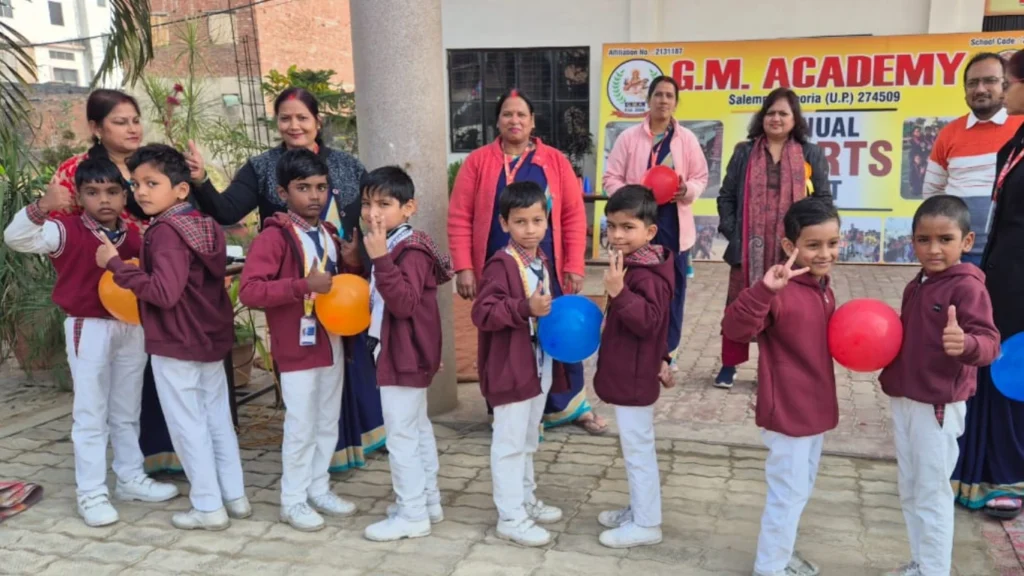 वार्षिक क्रीड़ा सप्ताह के चौथे दिवस में दिखा जोश, जीत और जुनून | स्लो साइकिल रेस और टग आफ वार बना आकर्षण का केंद्र 2 G.M.Academy