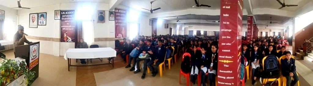 नेताजी व्यक्ति और महापुरुष ही नहीं बल्कि ऊर्जावान विचार और प्रेरणास्प्रोत थे--मोहन द्विवेदी 2 Parakram Diwas