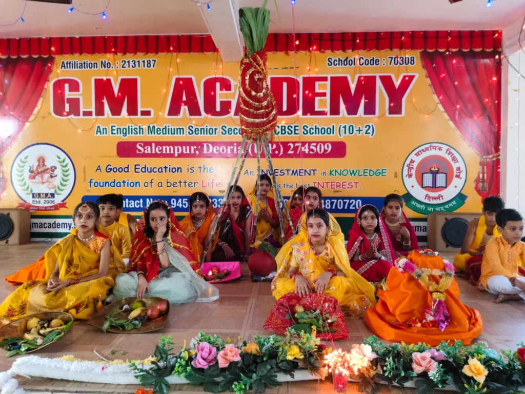 सलेमपुर में लोक आस्था का महापर्व छठ पूजा10