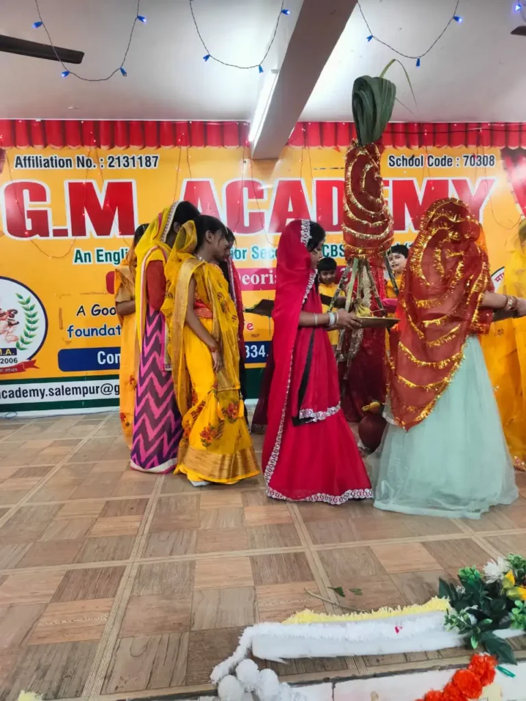 सलेमपुर में लोक आस्था का महापर्व छठ पूजा6