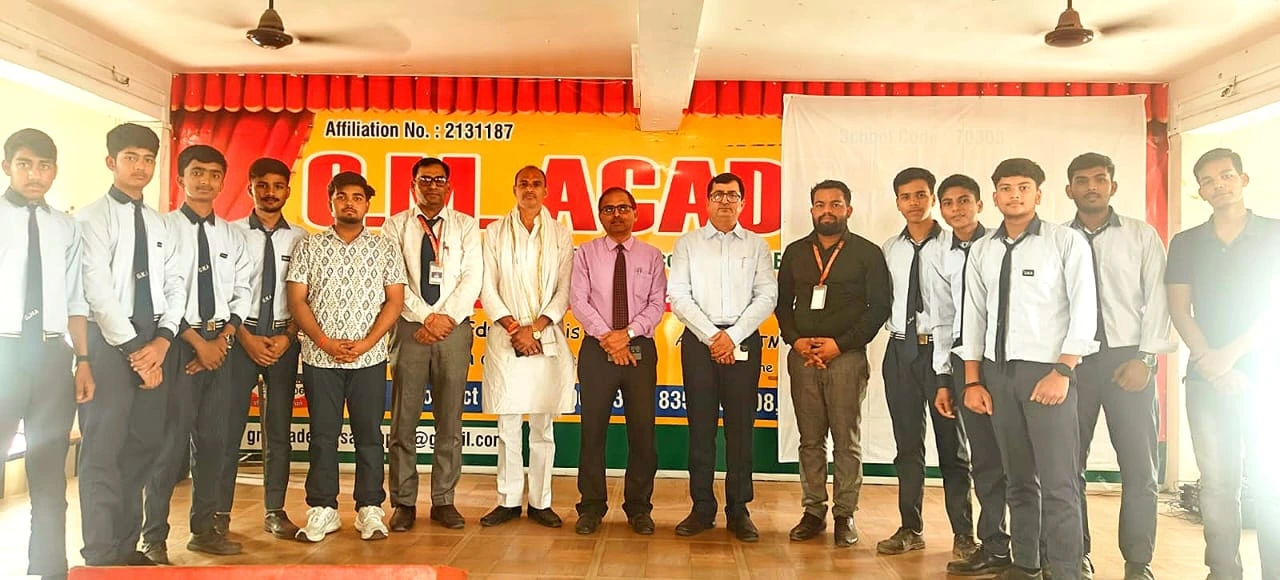 राष्ट्रीय प्रौद्योगिकी दिवस पर G.M. Academy के विद्यार्थियों ने प्रस्तुत किए हाईटेक AI टूल और रोबोट