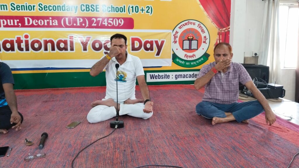 सलेमपुर: जी.एम. एकेडमी सीनियर सेकेंडरी स्कूल में धूमधाम से मनाया गया 12वां अंतर्राष्ट्रीय योग दिवस 10 WhatsApp Image 2026 06 21 at 12.38.15