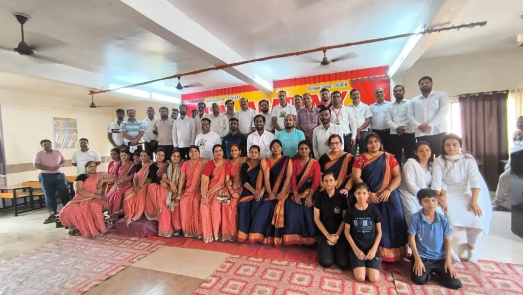 सलेमपुर: जी.एम. एकेडमी सीनियर सेकेंडरी स्कूल में धूमधाम से मनाया गया 12वां अंतर्राष्ट्रीय योग दिवस 18 munna