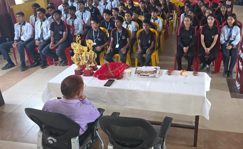 देवभूमि जनपदस्तरीय खेल महोत्सव 2026 में सितारा बन चमके जी.एम.एकेडमी के खिलाड़ी, खिलाड़ियों का हुआ सम्मान 13 khel10